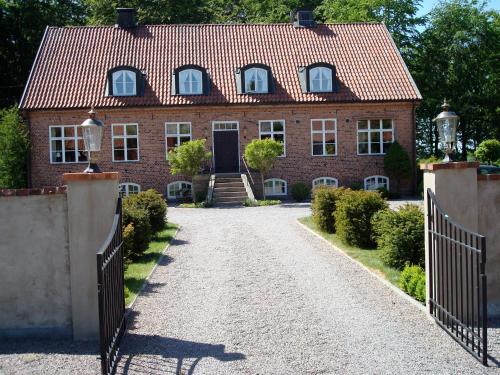 Säbyholms Gård - Accommodation - Laholm