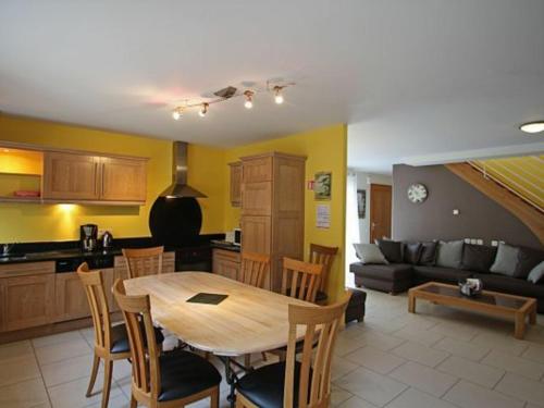 Gîte moderne à Rebeuville, proche Neufchâteau, 3 ch., accès PMR, pêche, WIFI, tout inclus - FR-1-589-157 gîte à louer Landaville