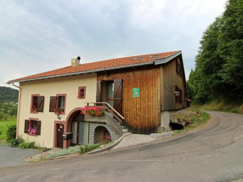 Gîte Liézey, 2 pièces, 2 personnes - FR-1-589-211 - Location saisonnière - Liézey