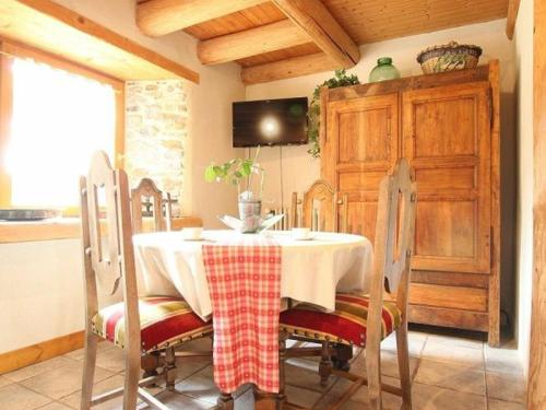 Gîte Retournac 5 pièces 10 personnes - FR-1-582-205 - image 10