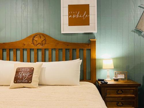 Deluxe Big Texan Multi Suite – Amarillo, TX