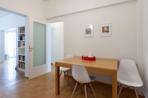 2 bdrm apt for up to 6 guests next to Acropolis museum, Atény (fotografie 8)