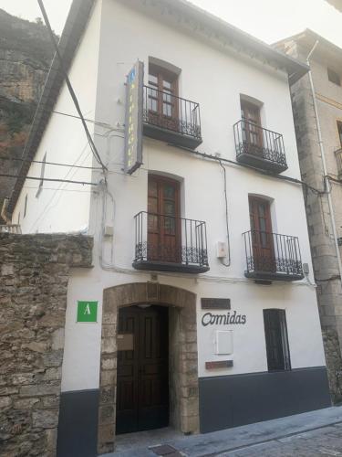 . Albergue-Refugio Sargantana