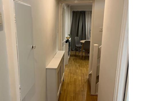 Lovely 2 bedroom apartment with parking space, Londýn (fotografie 10)