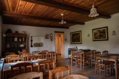 餐廳, Penzion La Baita in 布蘭納