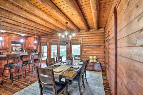 Private Eureka Springs Cabin with Beaver Lake Views! - image 6