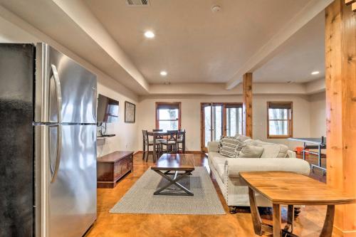 Private Eureka Springs Cabin with Beaver Lake Views! - image 11