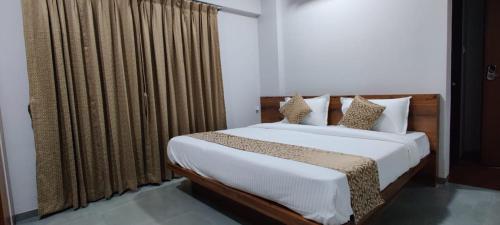 AUHTEL BHS in Pune Central