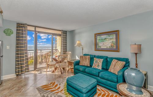 4th Floor Oceanfront 1 Bedroom Suite! Beach Cove Resort 411 in Myrtle Beach, USA