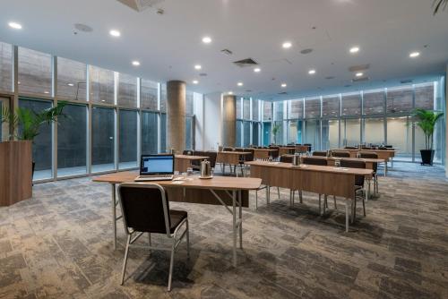 홀리데이 인 리마 에어포트 바이 IHG - 회의실/연회장