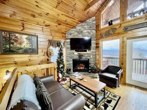 Wears Mountain Lane Cabin 3668 in Sevierville, USA