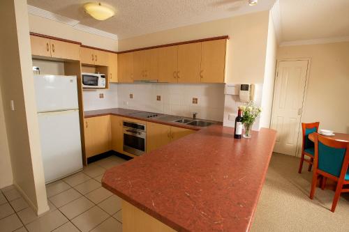 Springwood Tower Apartment Hotel