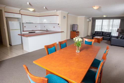 Springwood Tower Apartment Hotel