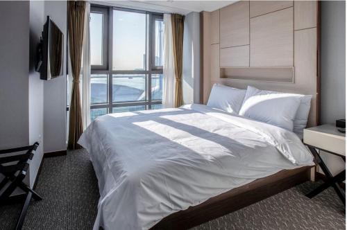 Griffinbay Hotel Room Type - Double Room with Sea View