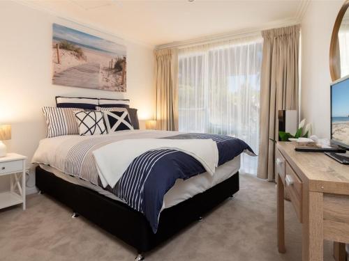 Holiday Home image 10