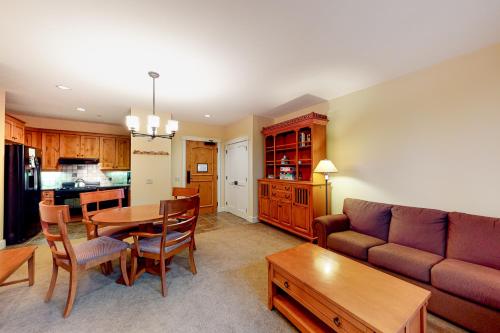 One Bedroom Apartment