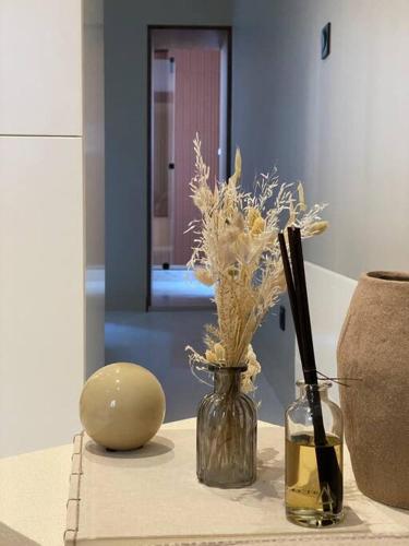WELCOMING, LOVELY, CALM & CENTRALLY LOCATED FLAT