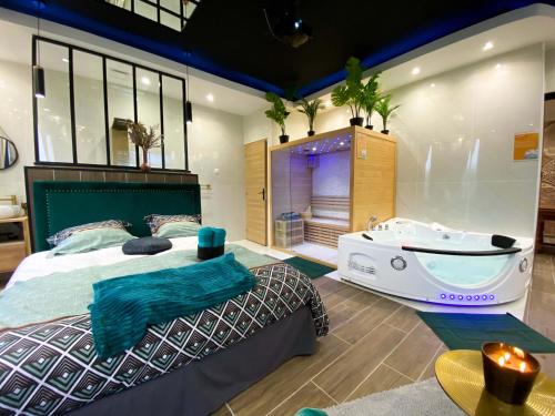 Sauna, Capsule Egypte - Jacuzzi - Sauna - Billard - Netflix & Home cinéma - Nintendo switch & jeu - (Capsule Egypte - Jacuzzi - Sauna - Billard - Netflix & Home cinema - Nintendo switch & jeu -) in Ennetieres-en-Weppes (Nord-Pas-de-Calais)