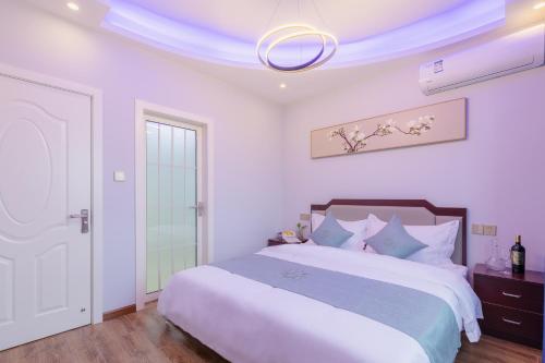 Floral Hotel Qihe Xiaozhu