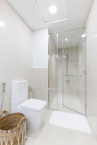Brand new apartment! Panoramic Burj Khalifa view!