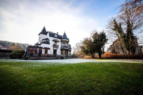 Le Manoir gîte à louer Falmignoul
