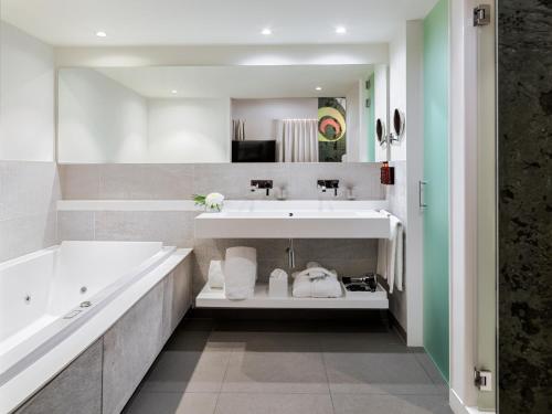 H10 Art Gallery 4* Sup - image 14