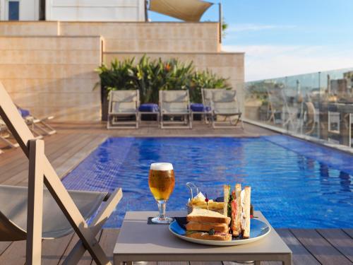 H10 Art Gallery 4* Sup - image 4