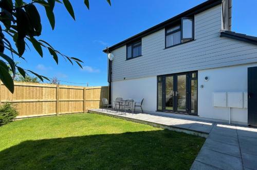 Stylish 2 bedroom holiday home, short drive to BEACH and village amenities - Heanton Hideaway gîte à louer Chivenor