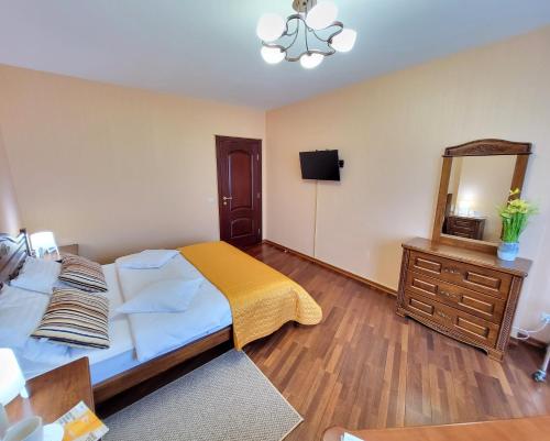 Apartment image 6
