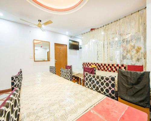 Airport Sky Inn photo 5