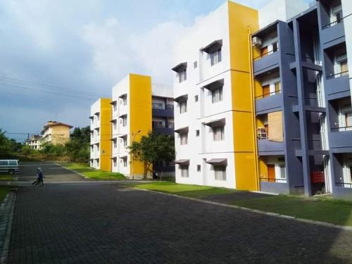 Green Valley Apartment