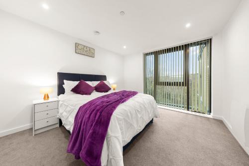 30 PERCENT OFF MONTHLY AND 15 PERCENT WEEKLY STAYS,PERFECT FOR BUSINESS OR LEISURE! - BOOK TODAY AT 