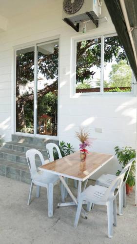 Зовнішній вигляд готелю, Location One Eighty in Ла Уніон