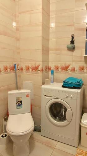 Apartment on Suvorova - image 11