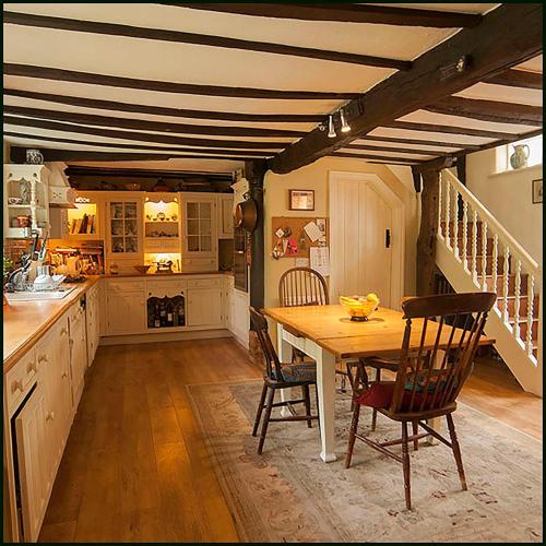 The Old Stables B&B in Winslow