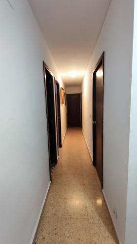 Habitación con cama doble, piso compartido en Avenida Blasco Ibáñez, Valencie (fotografie 8)