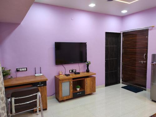 1BHK AC Service Apartment 301