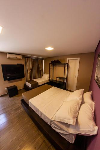 Bonabrigo Hostel & Suites