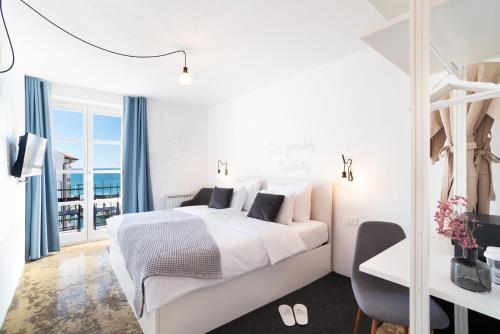 Art Hotel Tartini in พิราน