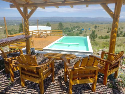 Peldbaseins, Complejo Épica (Complejo Epica) in Villa Ciudad de América