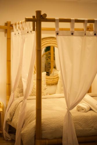 PARENTHESE LOVE - Bali Mon Amour Suite Balneo SPA Proche Orly-Paris