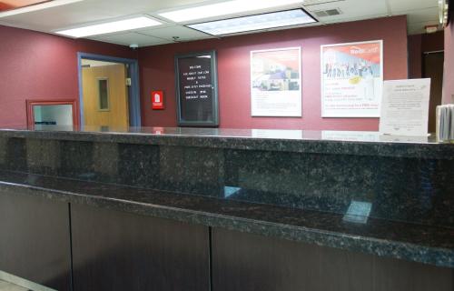 旅程住宿底特律都市机场酒店 - 罗穆卢斯 旅程住宿底特律都市机场酒店 - 罗穆卢斯