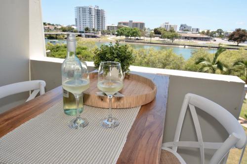 City Stadium One Bedroom Luxe Townsville