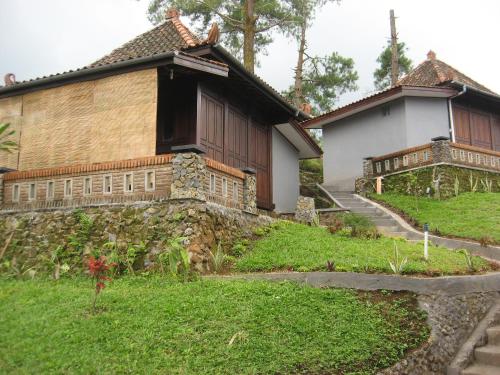 Villa Borobudur Malino