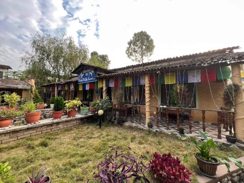 trädgård, Bardia Wildlife Resort in Thakudwara