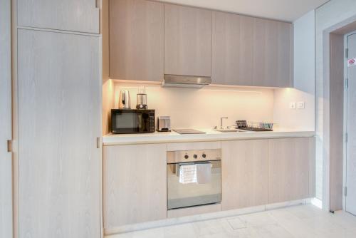 Elegant Studio at The Palm Tower Residences Palm Jumeirah by Deluxe Holiday Homes
