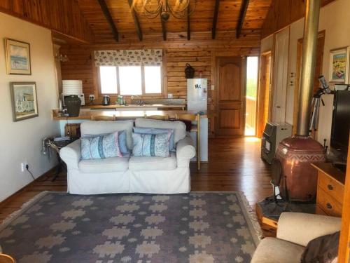 Adorable 2 bedroom seaside vacation home in Kleinmondas