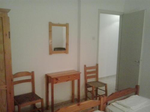 Karagiozos Studios & Apartments, Skopelos (foto 4)