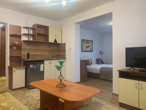 Family Room image 4