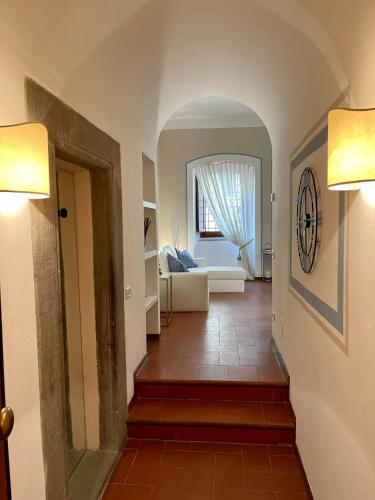 Piazza della Signoria Jewel apartment, Флоренция